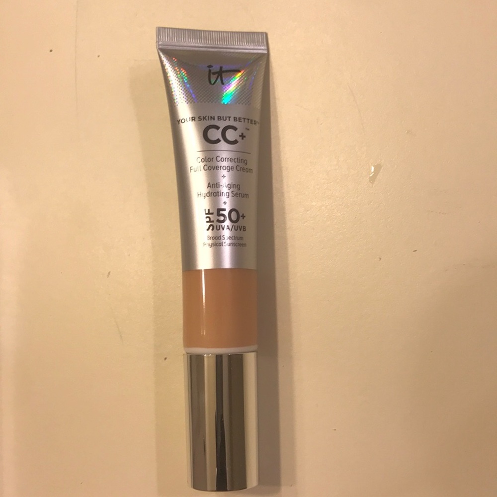 It Cosmetics CC+ in shade medium. New in box.